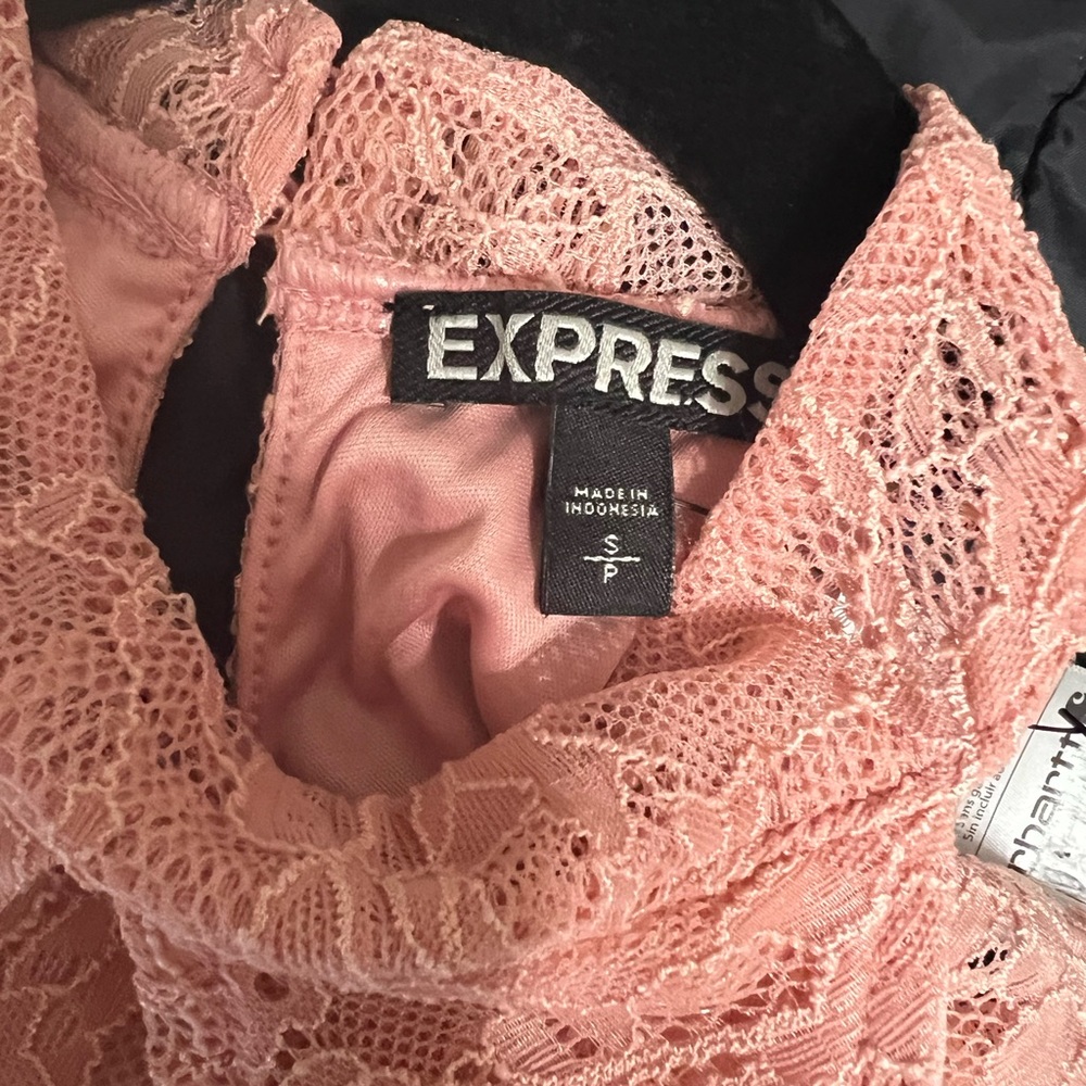 EXPRESS DRESSES - Picture 5 of 5